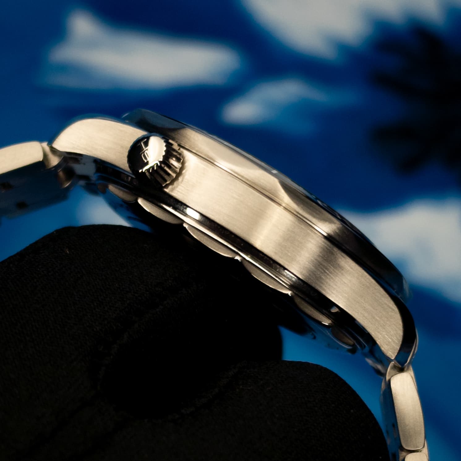 Omega SMP White Wave Steel 2025 (Ref. 210.30.42.20.04.001) — photo 7