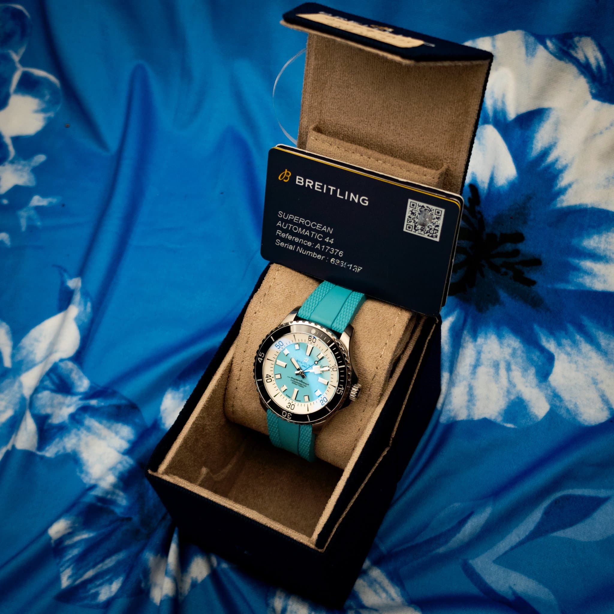 Breitling Breitling Superocean 44 Turquoise (Ref. A17376211L2S2) — photo 2