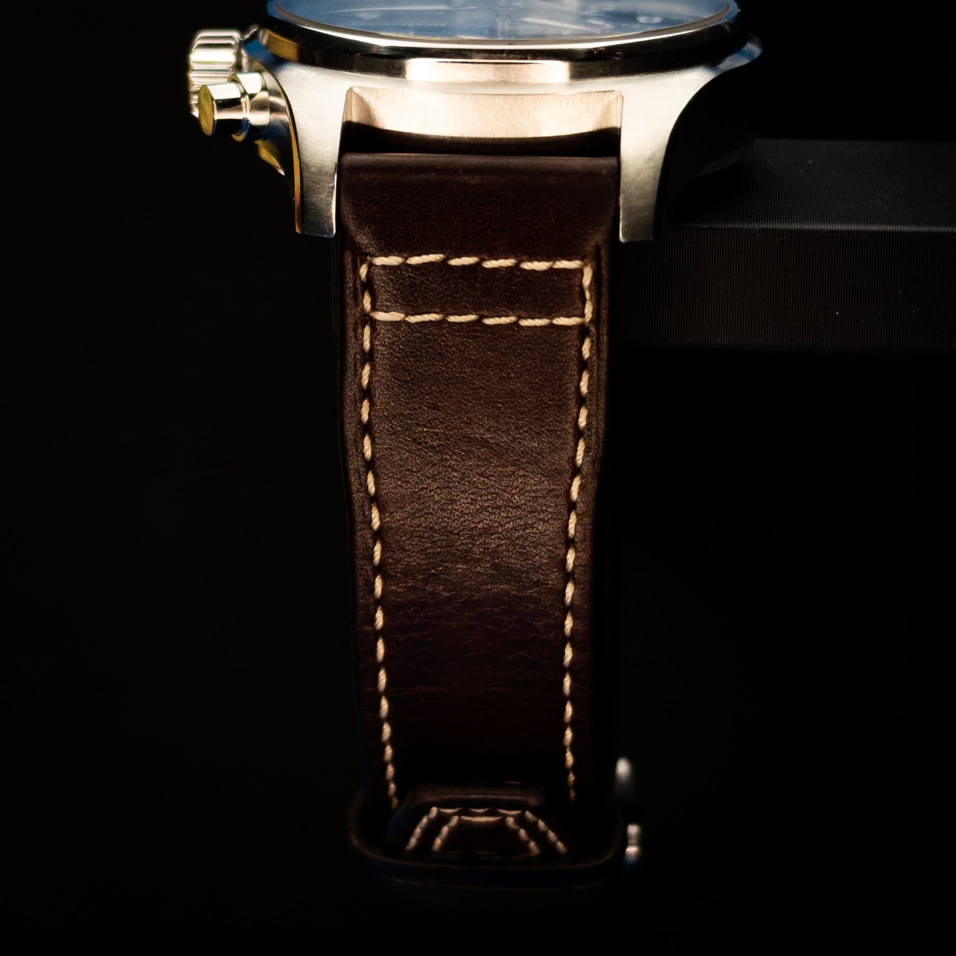IWC Pilots Watch 41 Chrono Green (Ref. IW388103) — photo 10