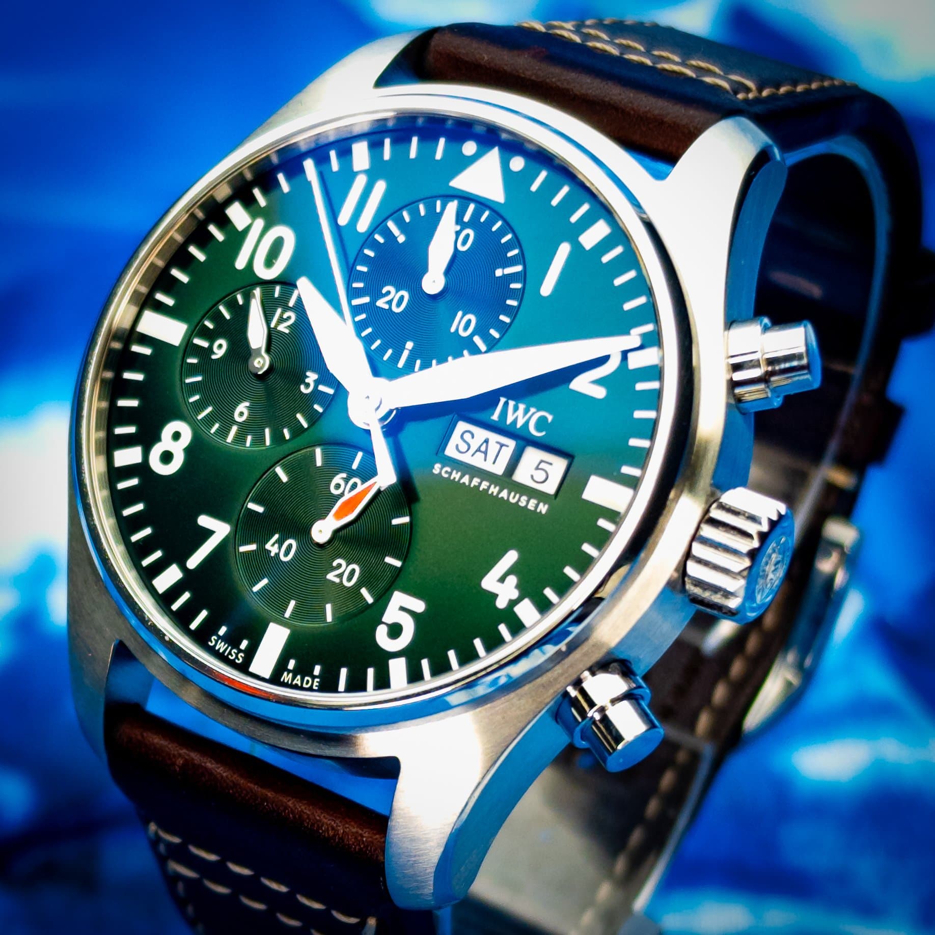 IWC Pilots Watch 41 Chrono Green (Ref. IW388103) — photo 15
