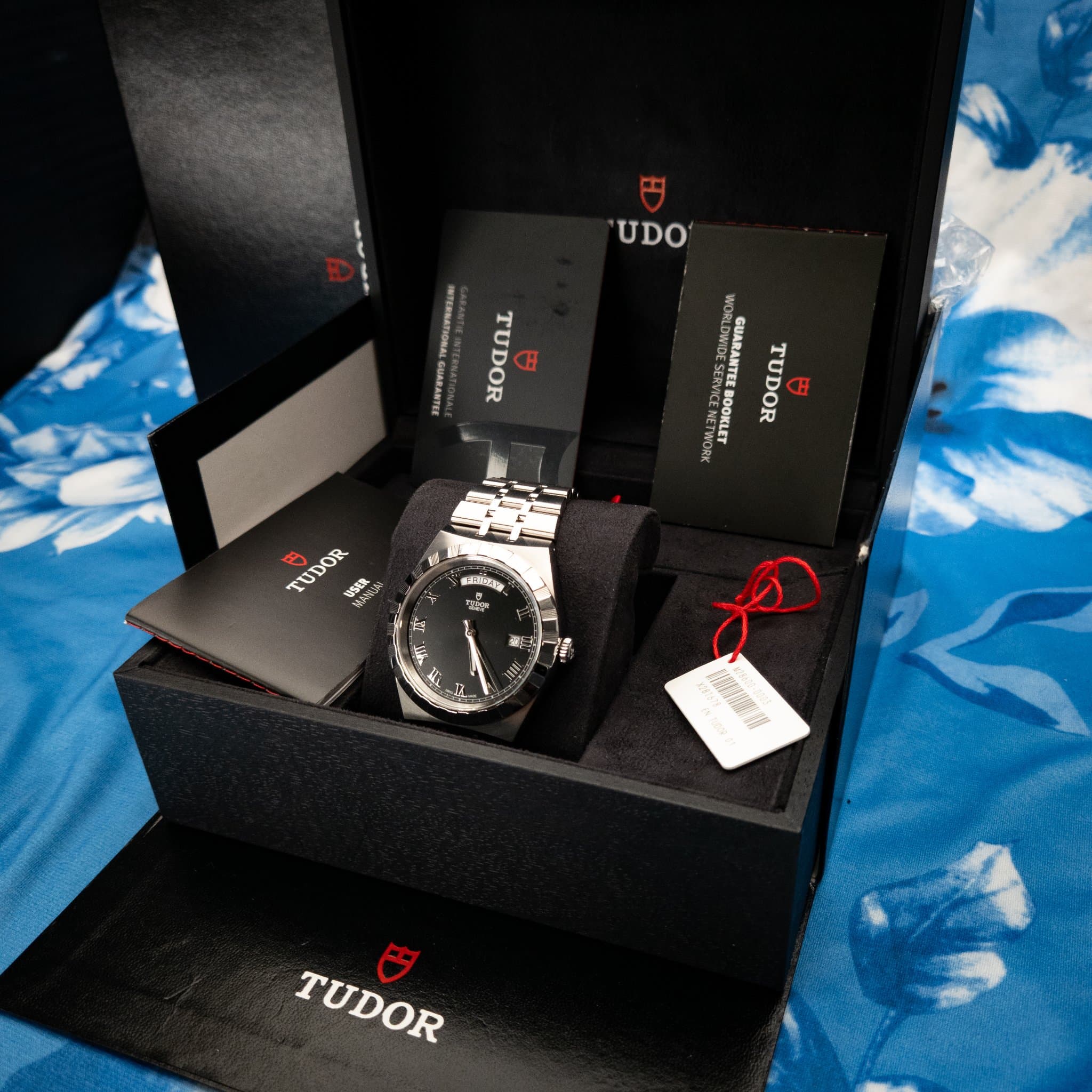 Tudor Royal 28600 Black (Ref. 28600-0003) — photo 2