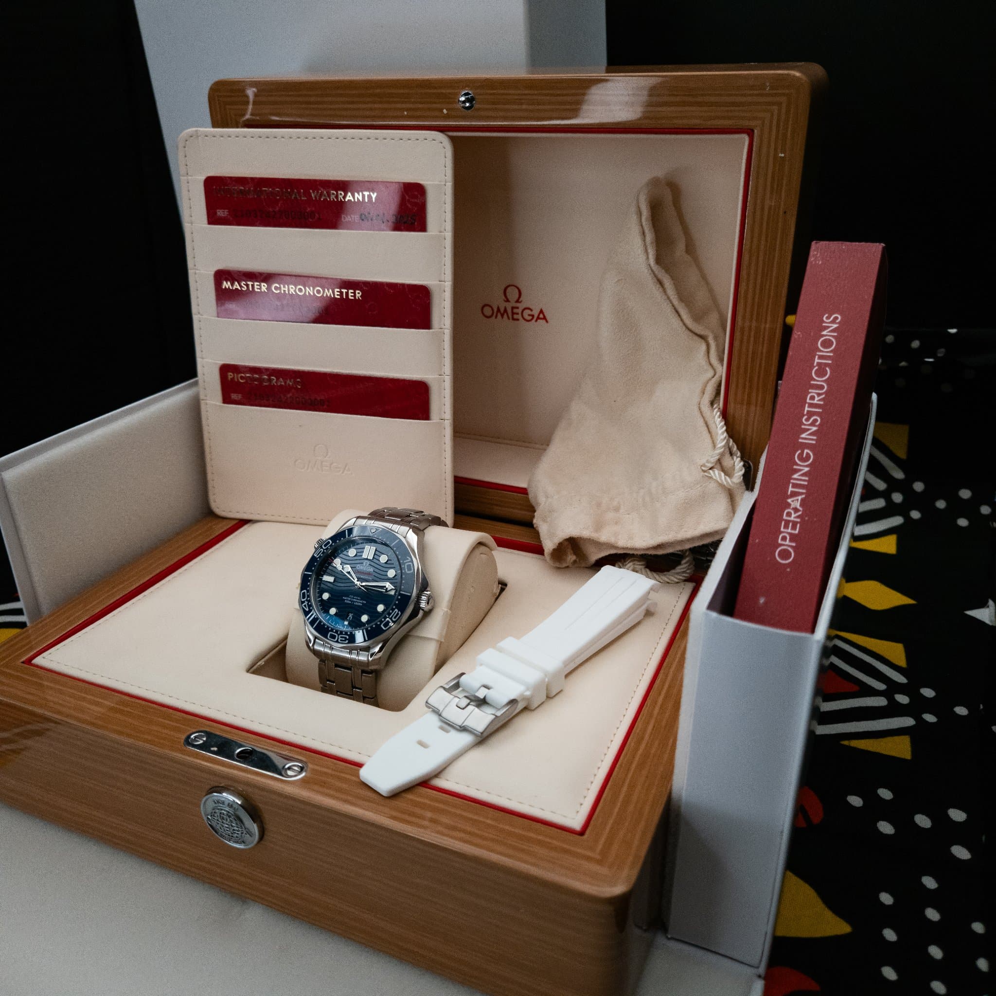Omega SMP Blue Wave Steel 2025 (Ref. 210.30.42.20.03.001) — photo 2