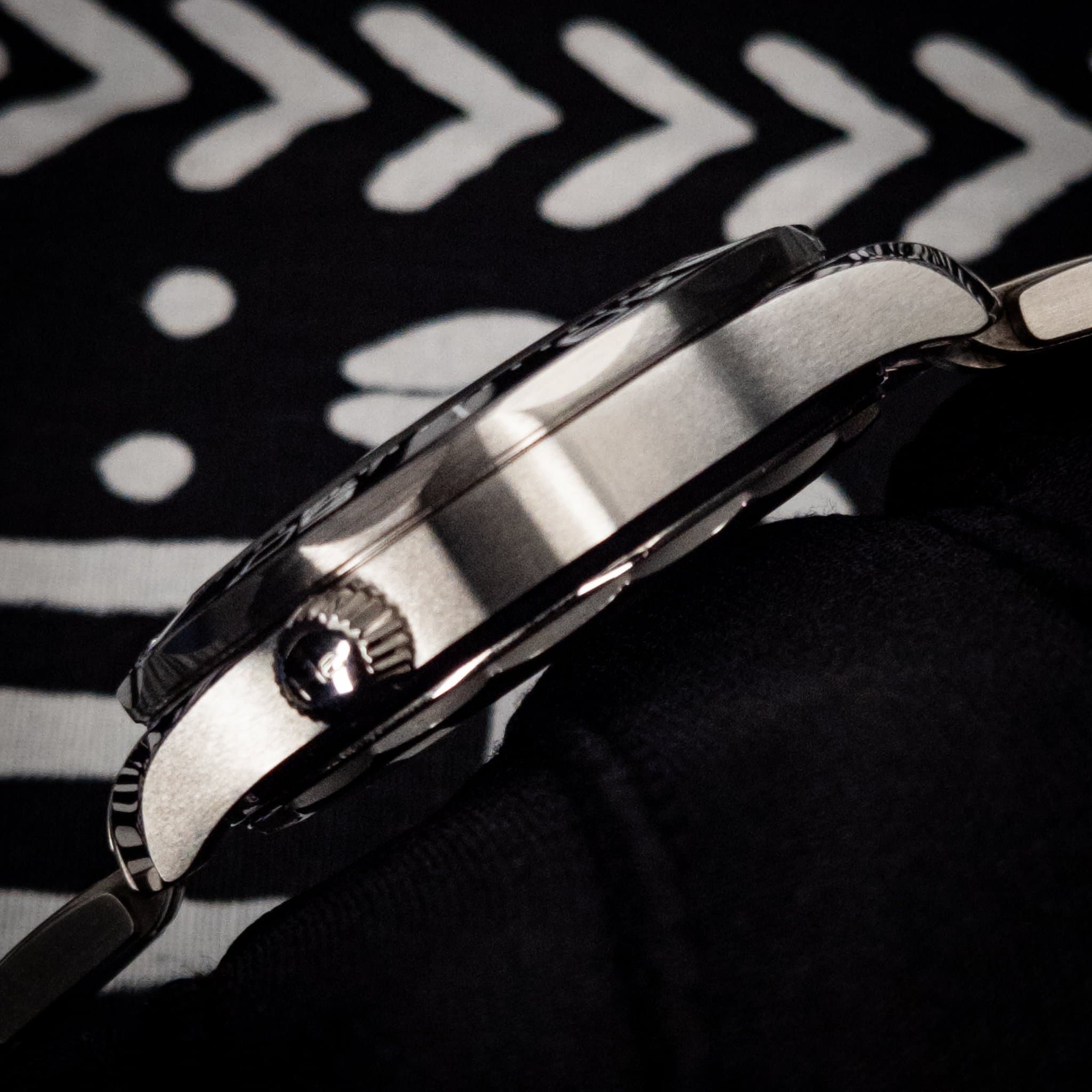 Omega SMP White Wave Steel 2025 (Ref. 210.30.42.20.04.001) — photo 8