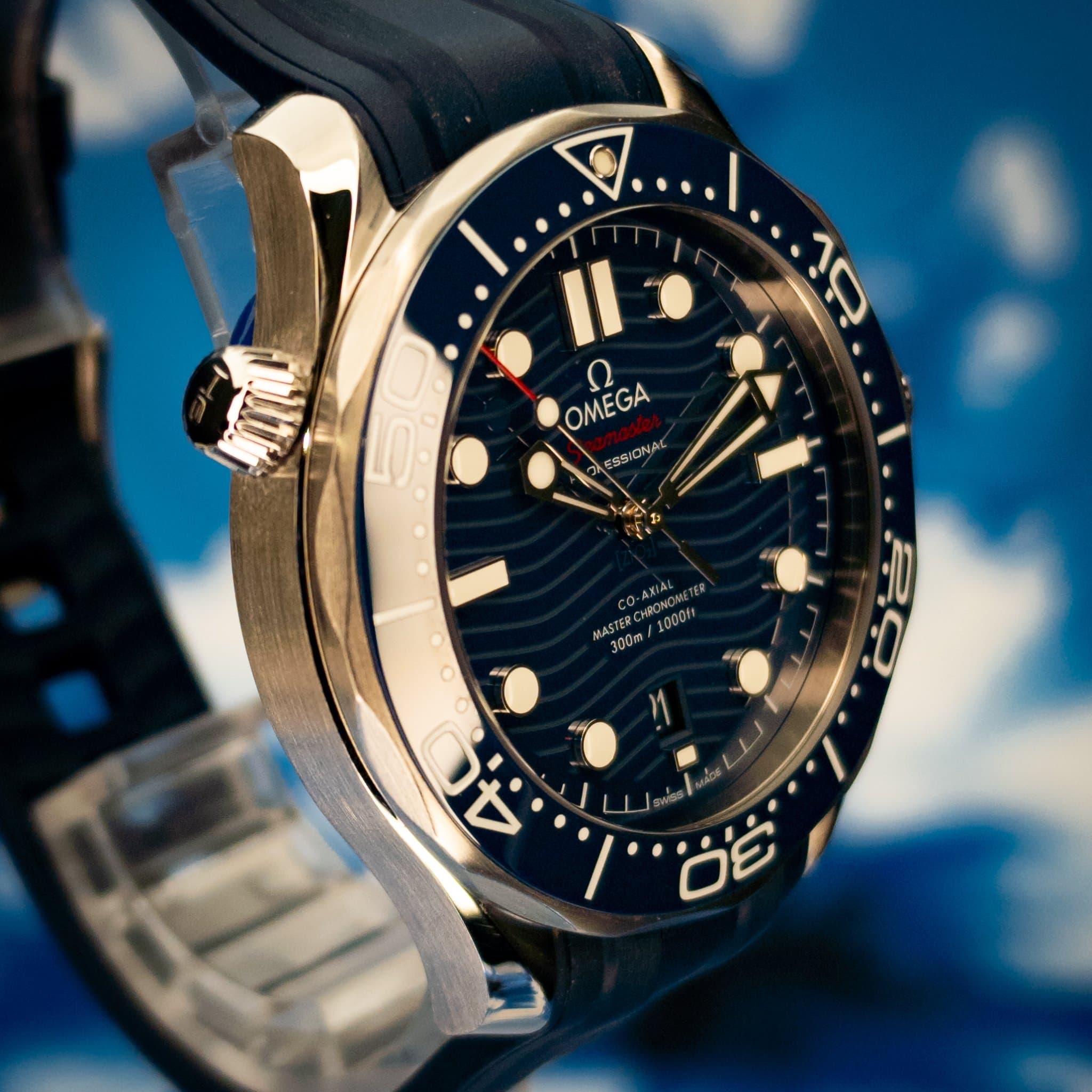 Omega SMP Blue Wave Rub (Ref. 210.32.42.20.03.001) — photo 3