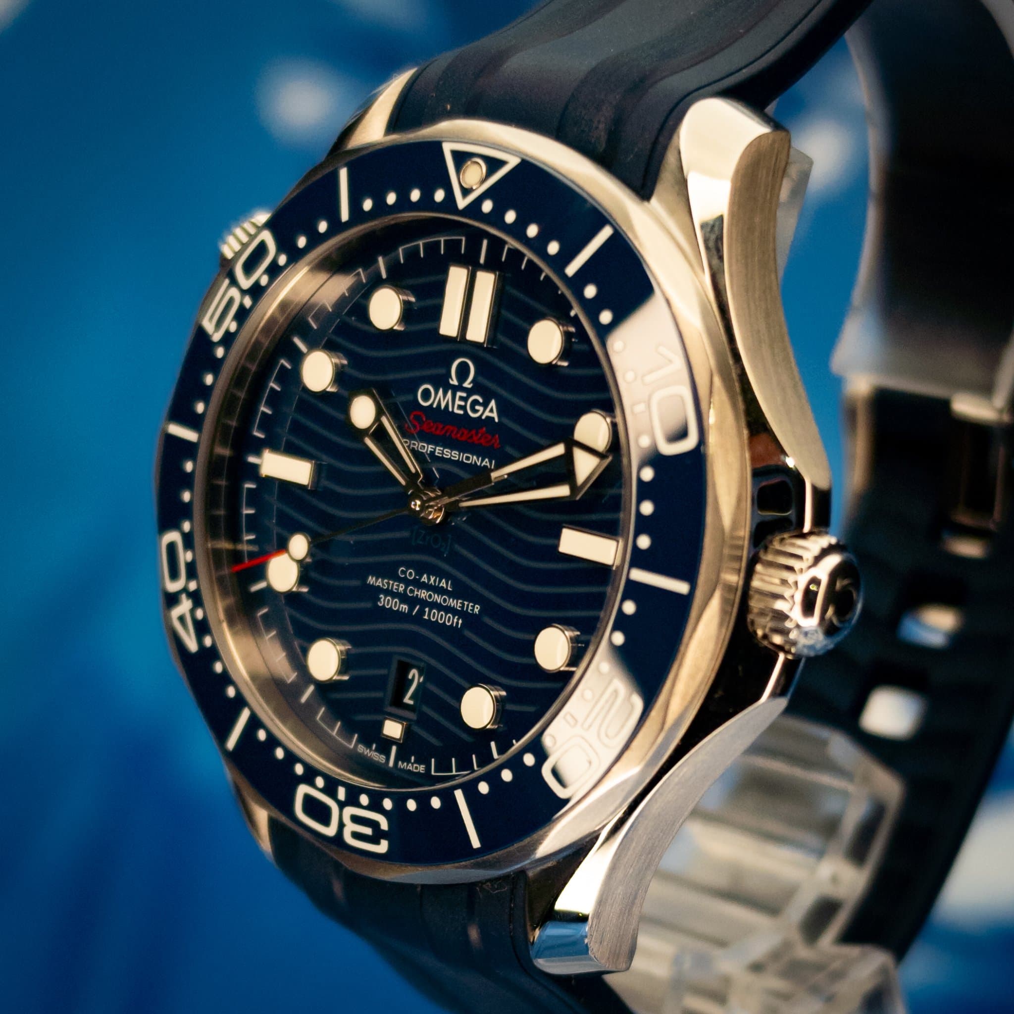 Omega SMP Blue Wave Rub (Ref. 210.32.42.20.03.001) — photo 4