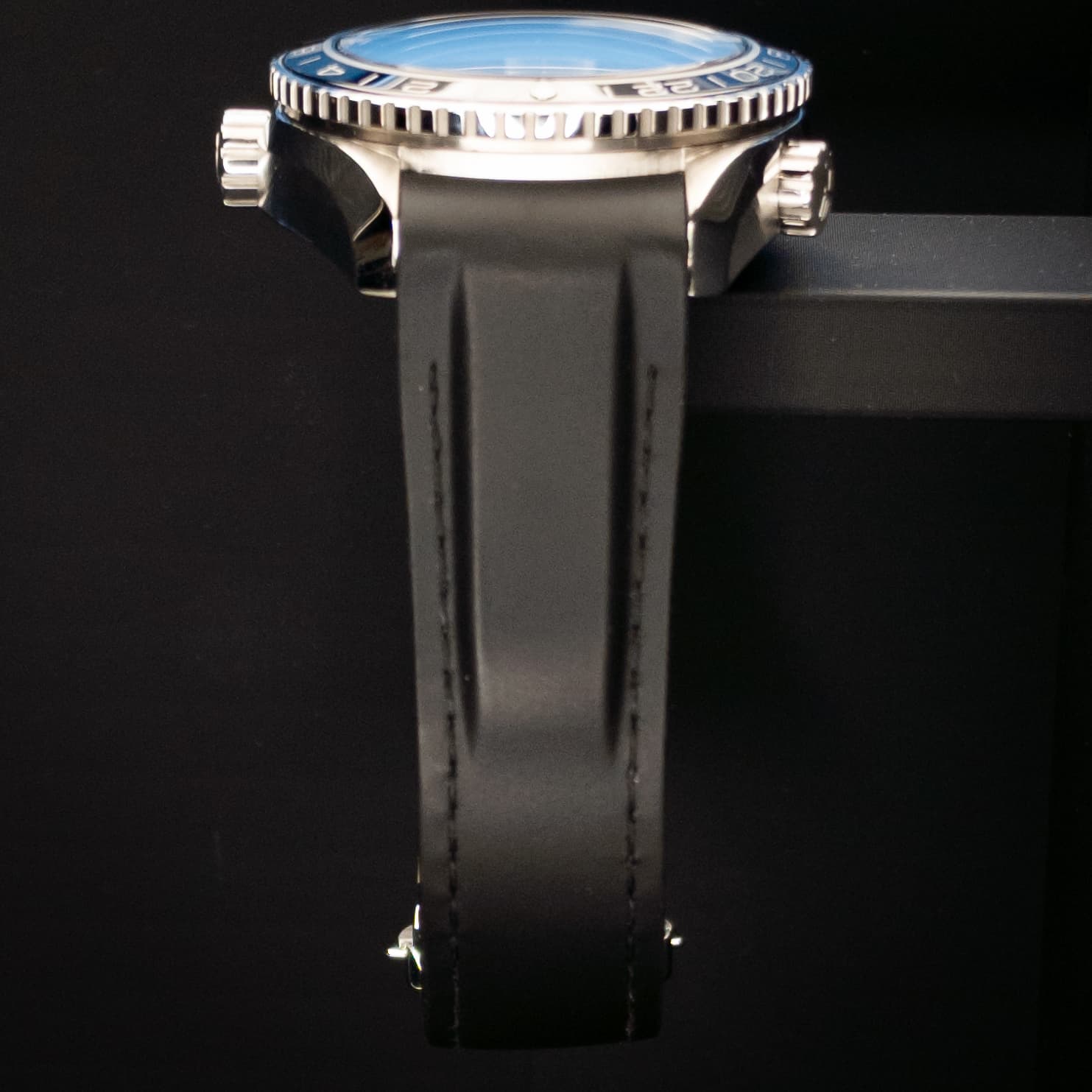 Omega SM PO 600M Black GMT (Ref. 232.32.44.22.01.001) — photo 12