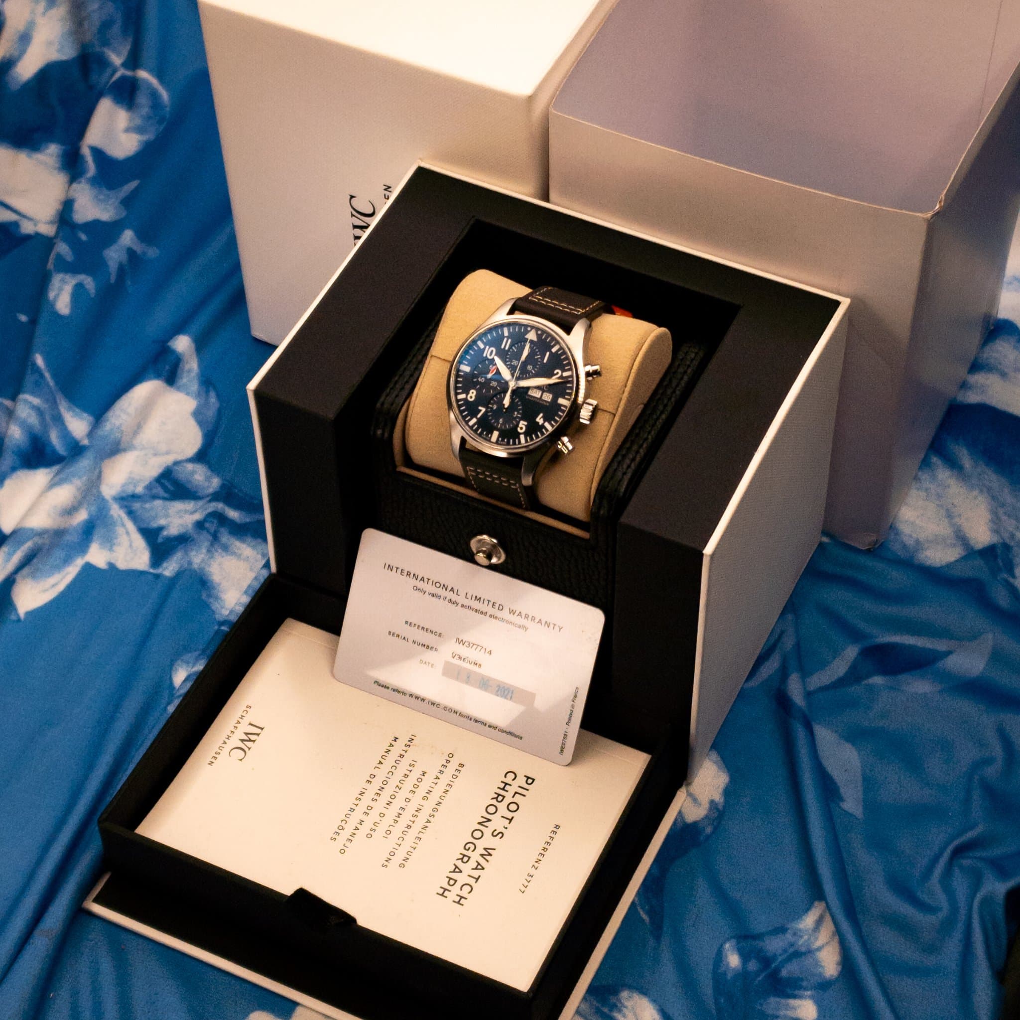 IWC Pilot Le Petit (Ref. IW377714) — photo 2