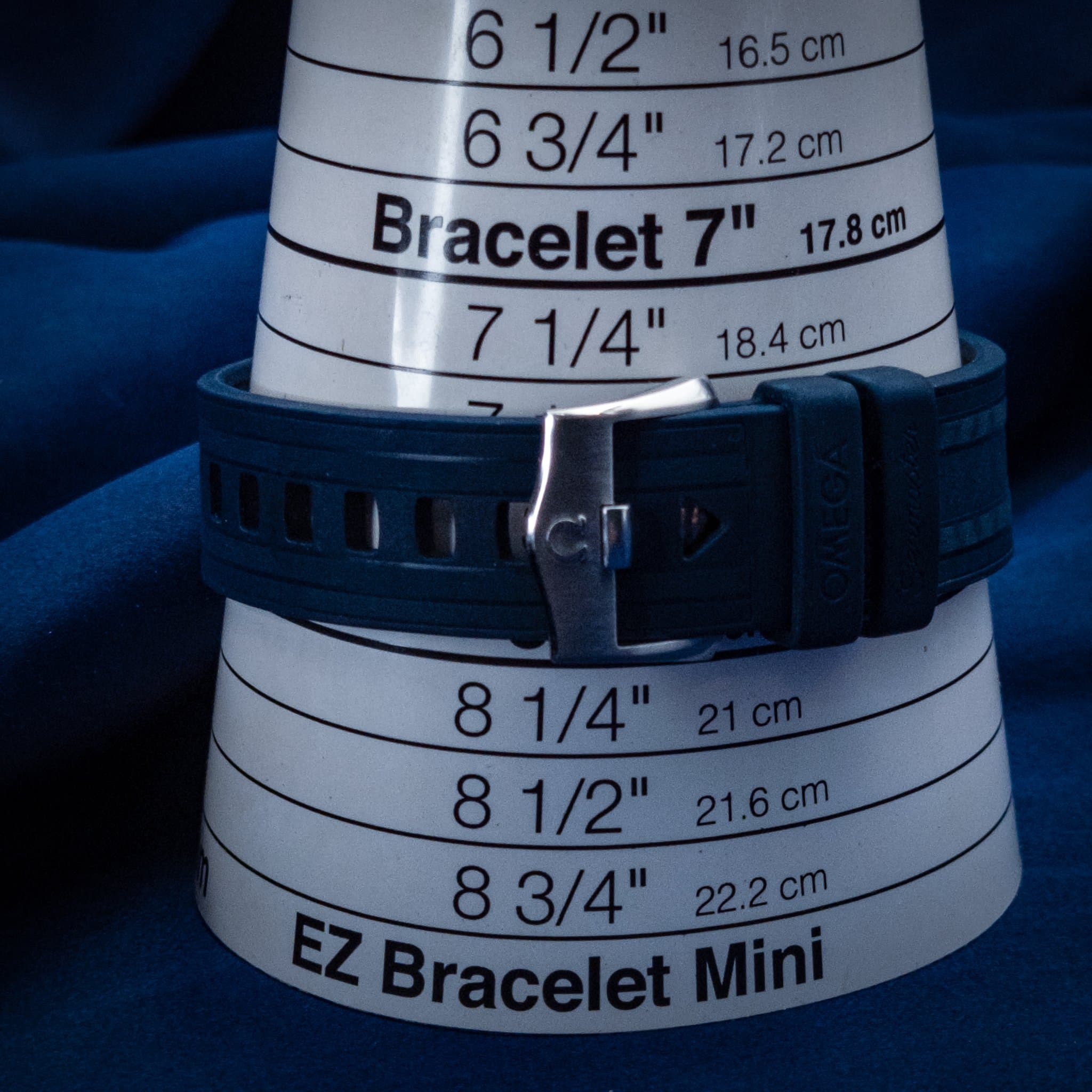 Omega Seamaster Pro 300M Blue Wave Rubber (Ref. 210.32.42.20.03.001) — photo 12