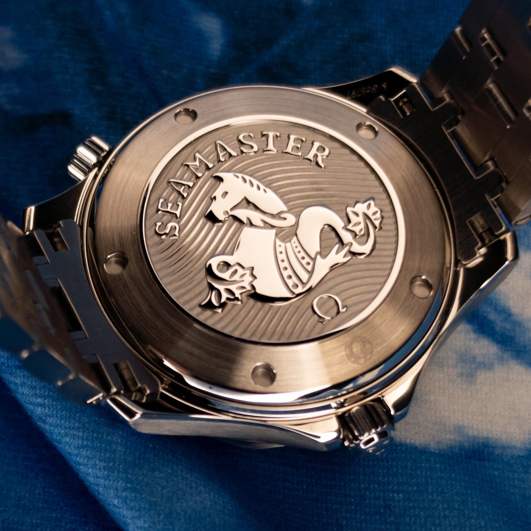 Omega Seamaster Diver 300M Blue No Wave (Ref. 212.30.41.20.03.001) — photo 9