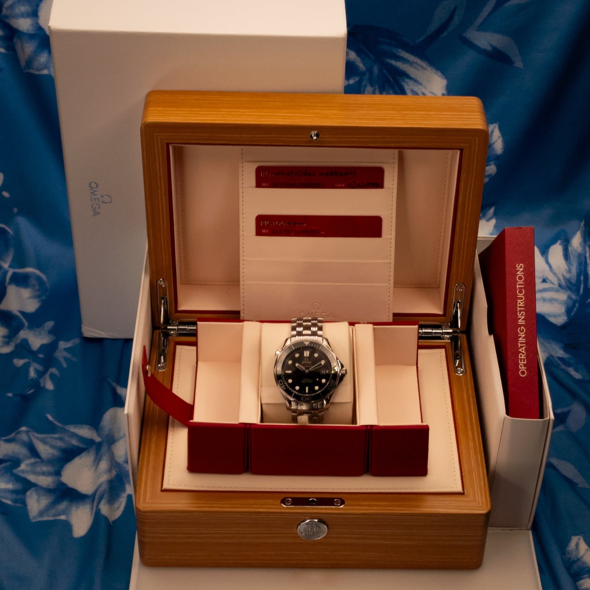 Omega SMP Black No Wave Steel (Ref. 212.30.41.20.01.003) — photo 18