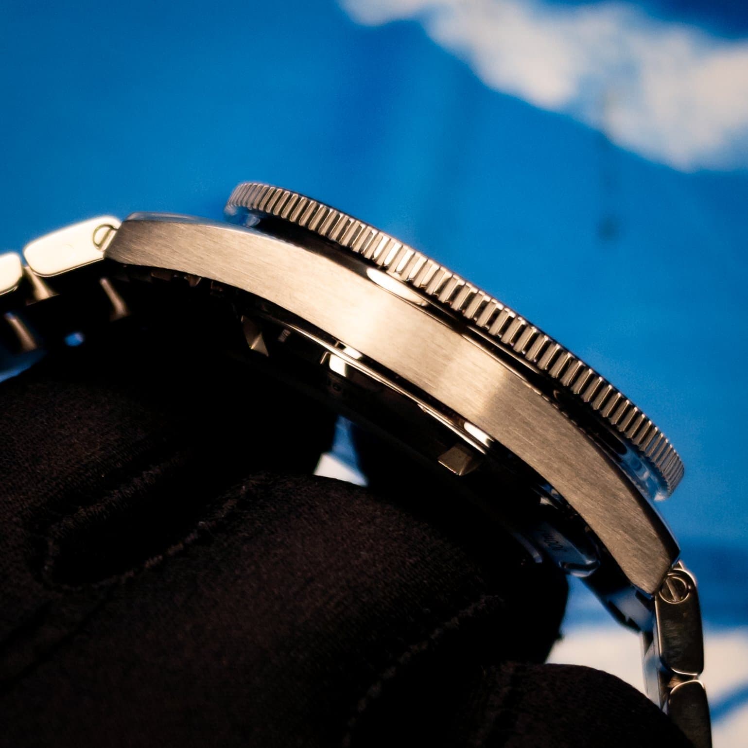 Omega Seamaster 300 (Ref. 233.30.41.21.01.001) — photo 8