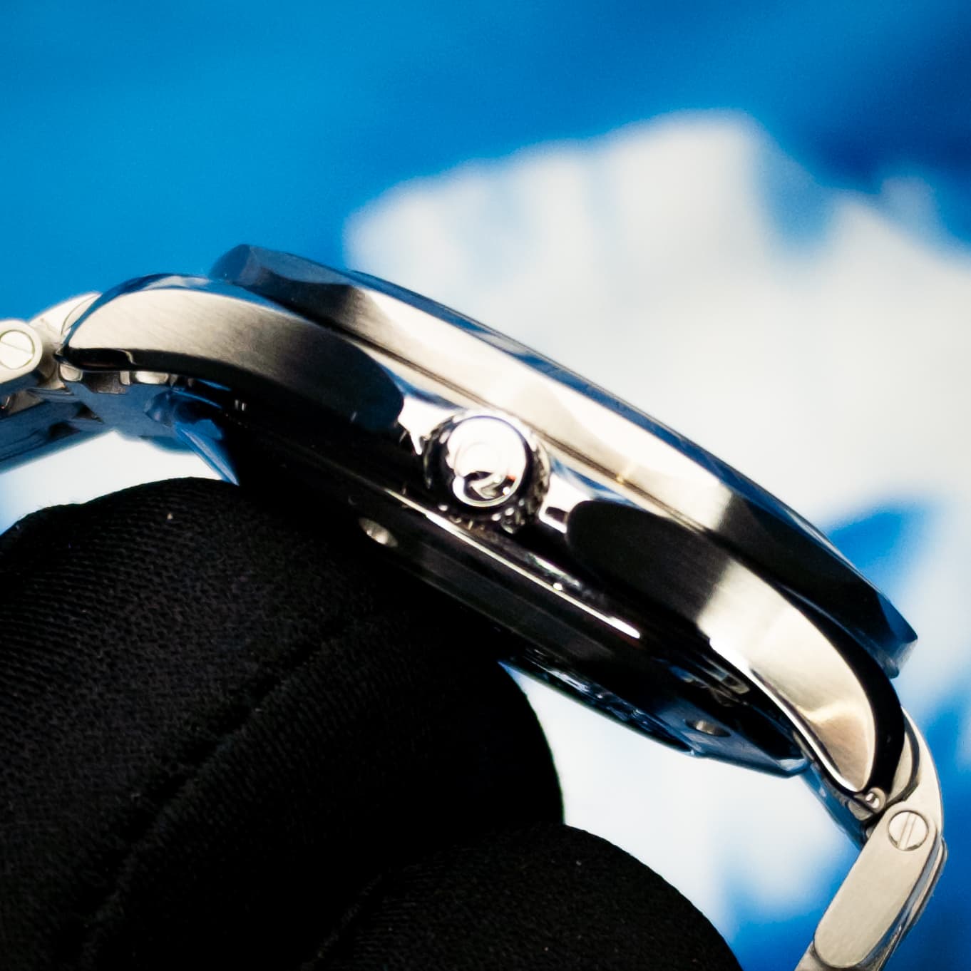 Omega Seamaster Diver 300M Black No Wave (Ref. 212.30.41.20.01.003) — photo 9