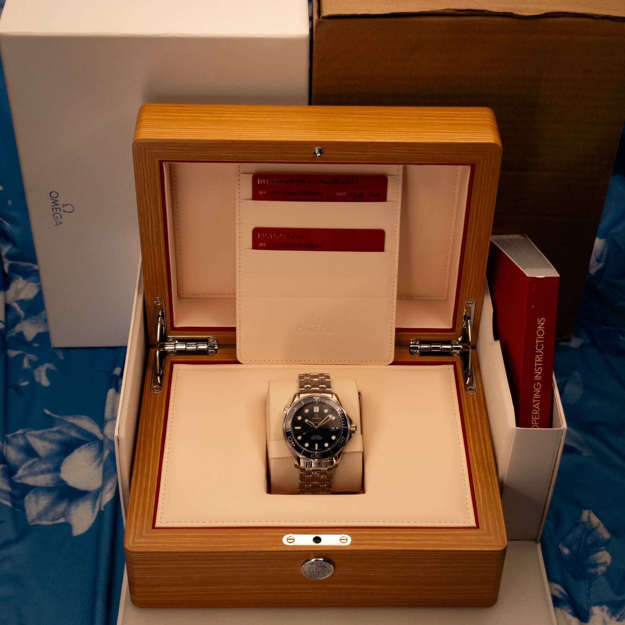 Omega Seamaster Diver 300M Blue No Wave (Ref. 212.30.41.20.03.001) — photo 15